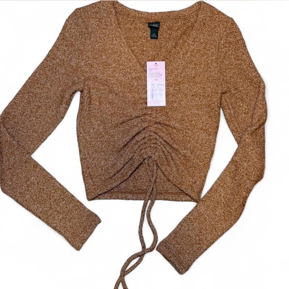 Wild Fable Tan V-Neck Ruched Long Sleeve Top